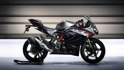 TVS APCHE RTR 310 BASE BLACK (QUICK SHIFTER)